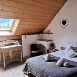Les 2 Moucherolles * Коррансон-ан-Веркор
